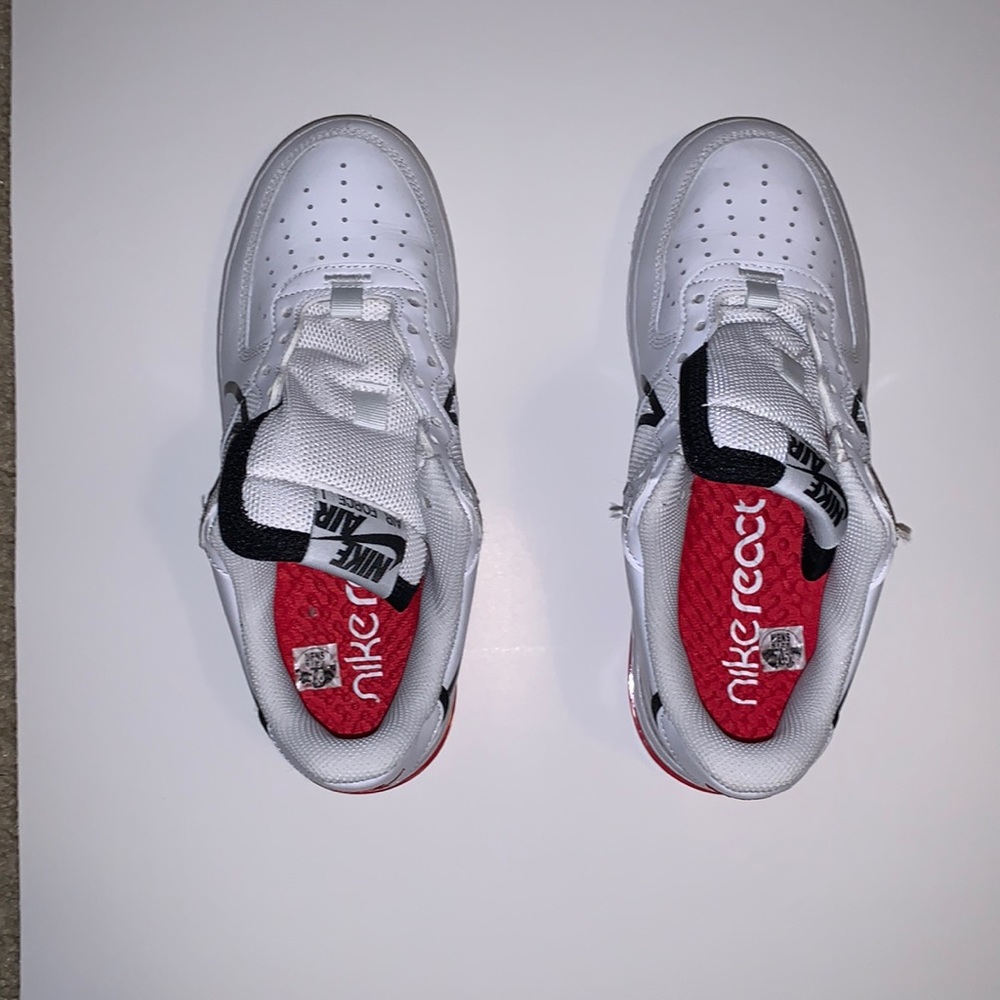 Nike Air Force 1 React White Black Red